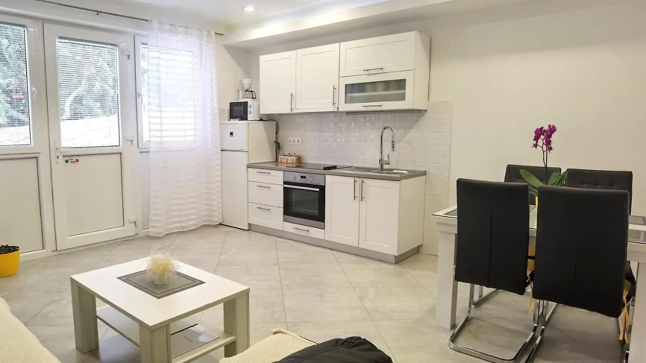 Apartments Njegovan Crikvenica
