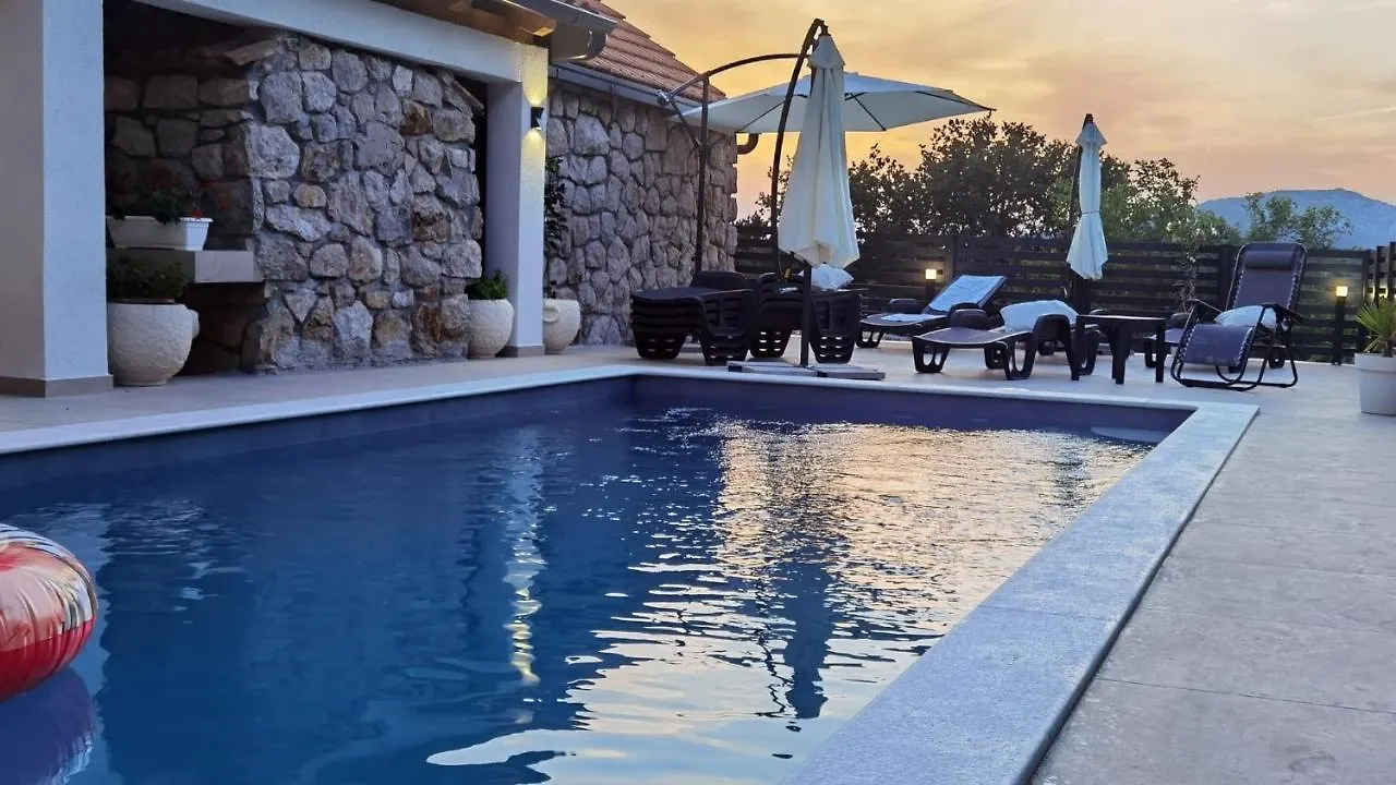 Apartments Njegovan Crikvenica